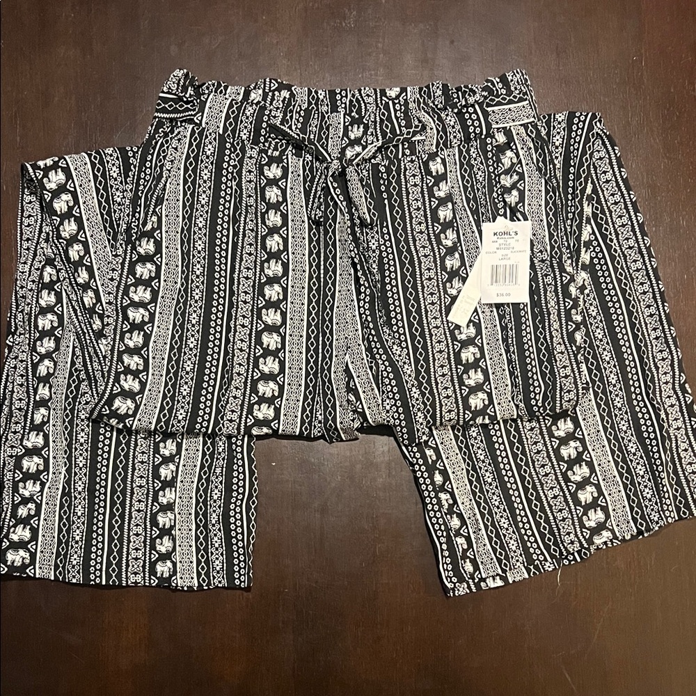Joe B Black and White Patterned Pants